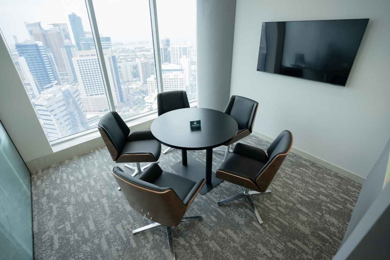 Smart Space Solutions: How We Maximized Functionality in DSQ’s Compact Corporate Office